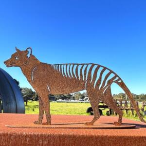 Tasmanian Tiger Stand